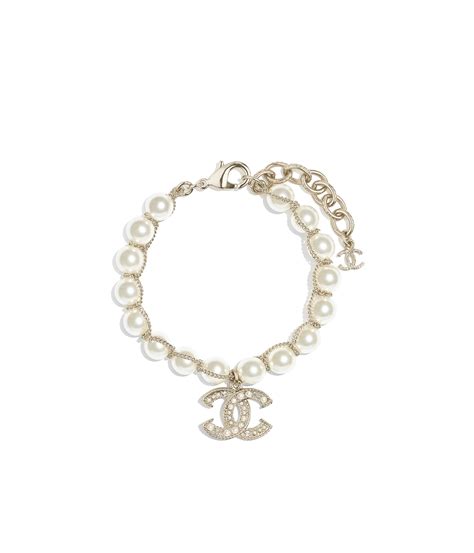 bijoux chanel fantaisie|chanel jewelry online shop.